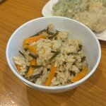 手打ちうどん 上を向いて - 