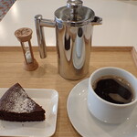 トーコーキッチン - ガトーショコラ ホットコーヒー