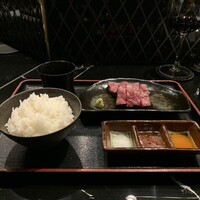 HIKARI - 