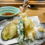 Sushi Tsukiji Nihonkai Mishima Ekimae Ten - 小天妇罗450日元