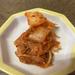 正竜亭 - 付け合わせのキムチ！！