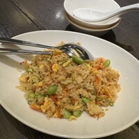 廣東料理 民生 ヒルトンプラザウエスト店 - 