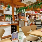魚沼スイーツガーデン ナトゥーラ - 店内の様子
