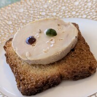 オテル・ド・ヨシノ - フォアグラとブリオッシュ