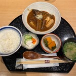 Kin Kume Haneda Eapotogadenten - Miso-simmered Mackerel Set Meal, JPY 2,500