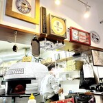 ピッツェリア ジターリア ダ フィリッポ - 内観