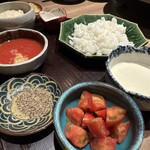 小料理と鍋 由乃 金山店 - 