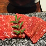 黒毛和牛焼肉 虎斑 - 