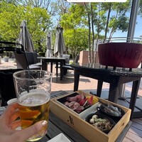 Lounge & Dining G - 