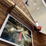 鵠沼海岸 蕎麦兄 - 店内風景。我々のテーブルから上を見上げました。