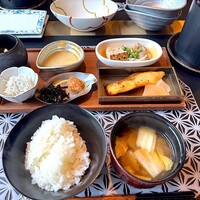 日本料理 華暦 - 