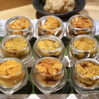 鮨 青海 - 上段ムラサキウニ、中段バフンウニ、下段塩水ウニ