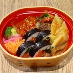 カンナムキンパ - 7品目の韓国ごはん (税込)699円→648円 ※拡大 (2025.05.26)