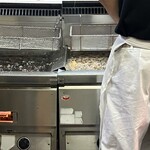 ライスカレー まんてん - さぁ、一気に揚げますよ！