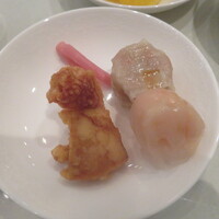 中国料理 陽明殿 - 鶏唐揚げ、点心