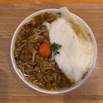 手打ちうどん 上を向いて - 限定なめこおろろ月見