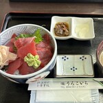 うろこいち - 赤身の中トロ丼