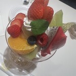 渋谷西村 フルーツパーラー 道玄坂店 - 