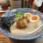 久留米らーめん 金丸 - 金丸ラーメン