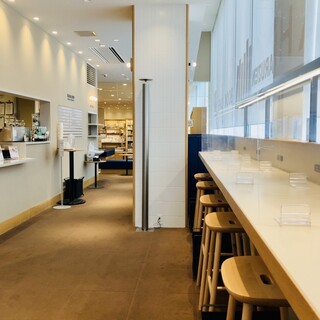 ブック&カフェ ハマル_2