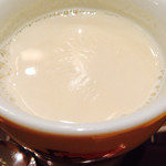 Komeda Kohi Ten - たっぷりミルクコーヒー。