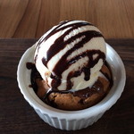 Roast Coffee & Eatery - 