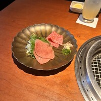 蕃 YORONIKU - 