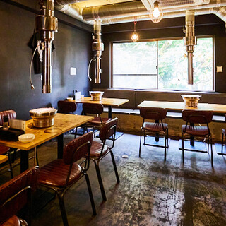 排煙設備充実◎お子様連れに人気の席や店内から見える綺麗な景色