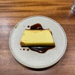 AKAI - プリンは硬め