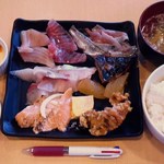 MOM’S - 2014.8.26の一部。