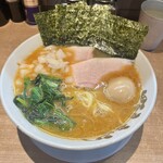 ラーメン 野良裏家 - 