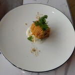 BAZAAR - 【温菜】サーモンのカダイフ　柚子胡椒タルタル