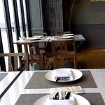 BAZAAR - テーブル