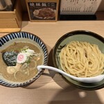 三三七 - 味玉つけめん