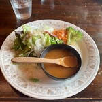 ヴァン ドゥ シュッド - サラダとスープ