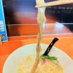 ラーメン＆カレー　山形アッキー - なが～～～いメンマは柔らか食べ応えあり