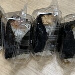 おにぎり こんが - 鶏唐揚げマヨネーズ、ネギトロ、ツナマヨネーズ、じゃこ生七味