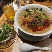 南青山エッセンス - 