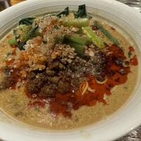 南青山エッセンス - 