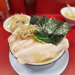 家系ラーメン 王道家直系 修 - 