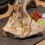 寿し炉端 喜多郎寿し - 鰤カマ焼き