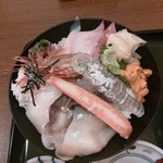 漁亭 浜や - 海鮮ちらし
      