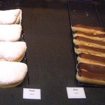 Pâtisserie Boulangerie Dany Gerlache - ドーナツ（0.90€）とエクレア（1.30€）