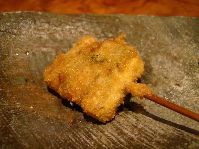 ミナミ法善寺の串カツの有名店は創作串のお店 By あさぴー1 ワサビ Wasabi 大阪難波 串揚げ 串かつ 食べログ