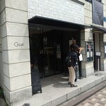 CALVA - お店入り口