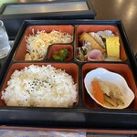 西条ステーションホテル - 