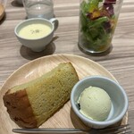 メゾン・イチ プリュス 越谷レイクタウン店 - 