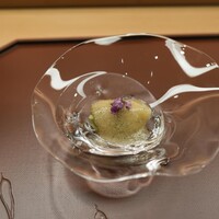 美会 - 佐渡の黒アワビ、雲丹とそら豆のペースト