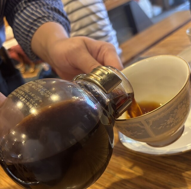 カフェイン ホントノジブン カフェイン ホントノジブン こんにちは🌴 Z/X COFFEE新栄店です