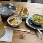 大衆食堂みゆき - 白菜漬け、ポテサラ、納豆沢庵海苔付き